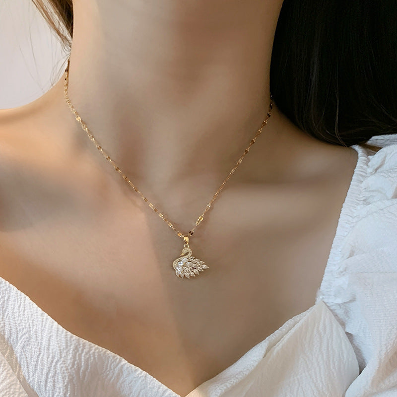 Swan Necklace