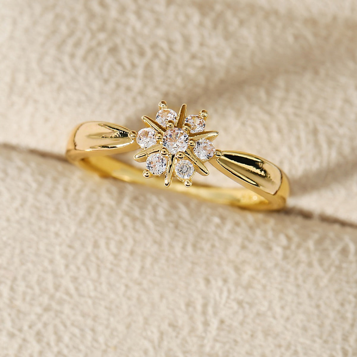 Halo Ring