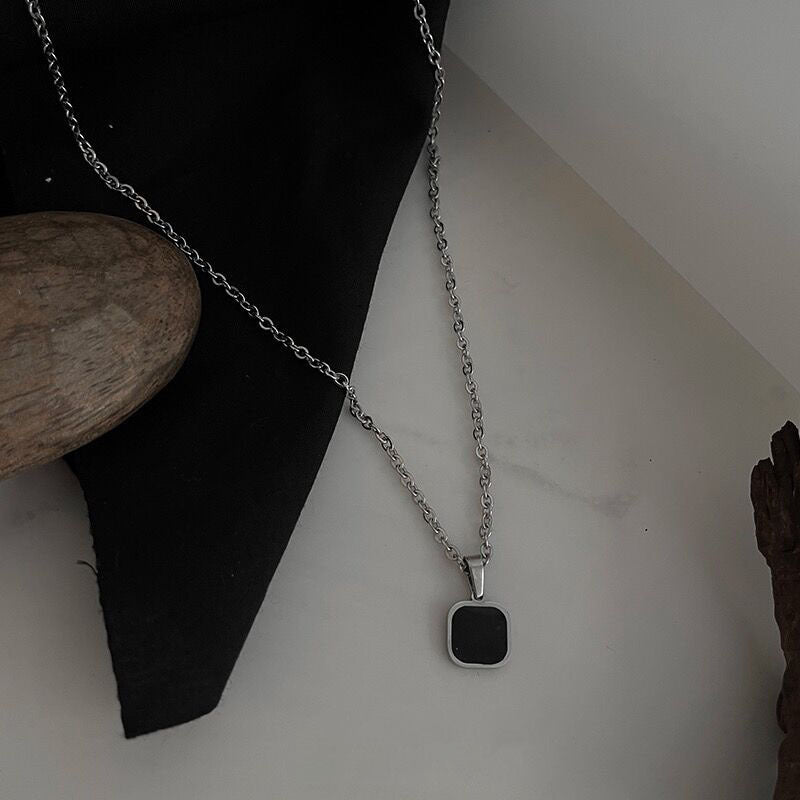 Sovran Necklace