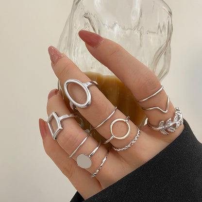 Geometric Leaf Ring