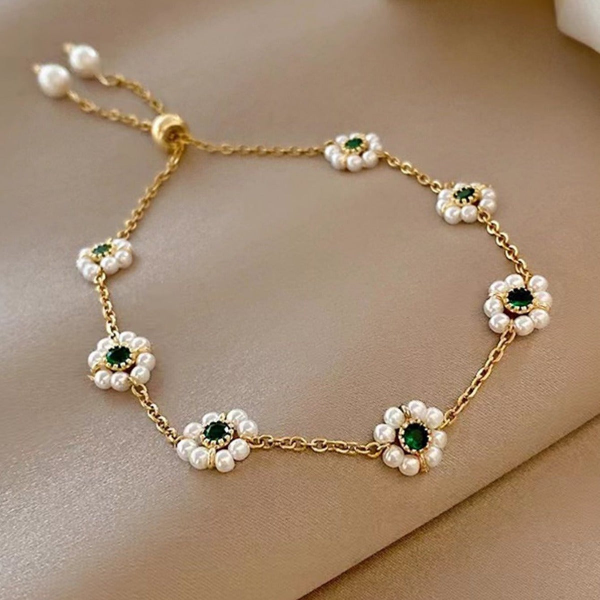Rosa Bracelet