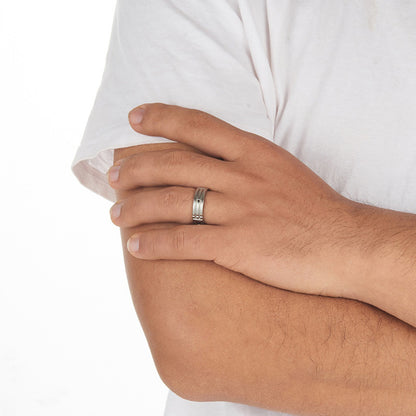 Nero ring